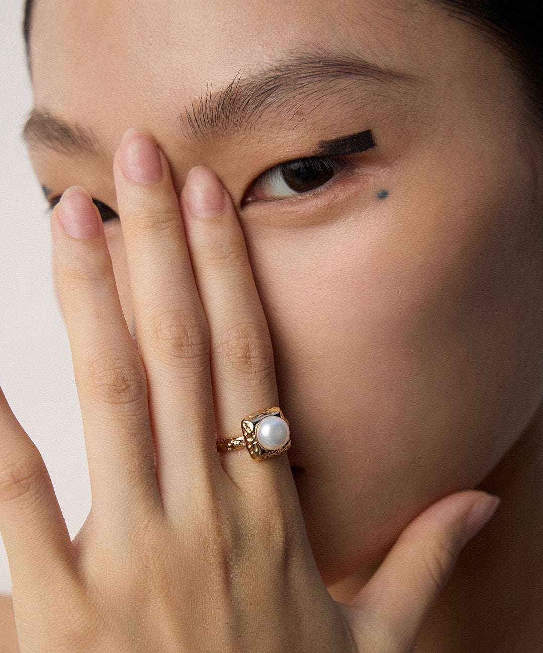 Nomadic Pearl Ring |Eudorra Jewelry.