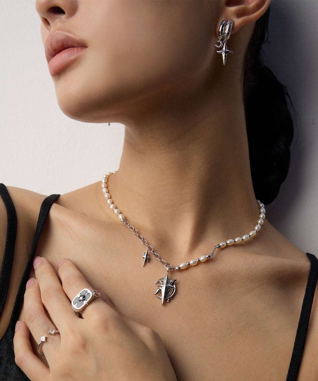 Patina Pearl Necklace |Eudorra Jewelry.