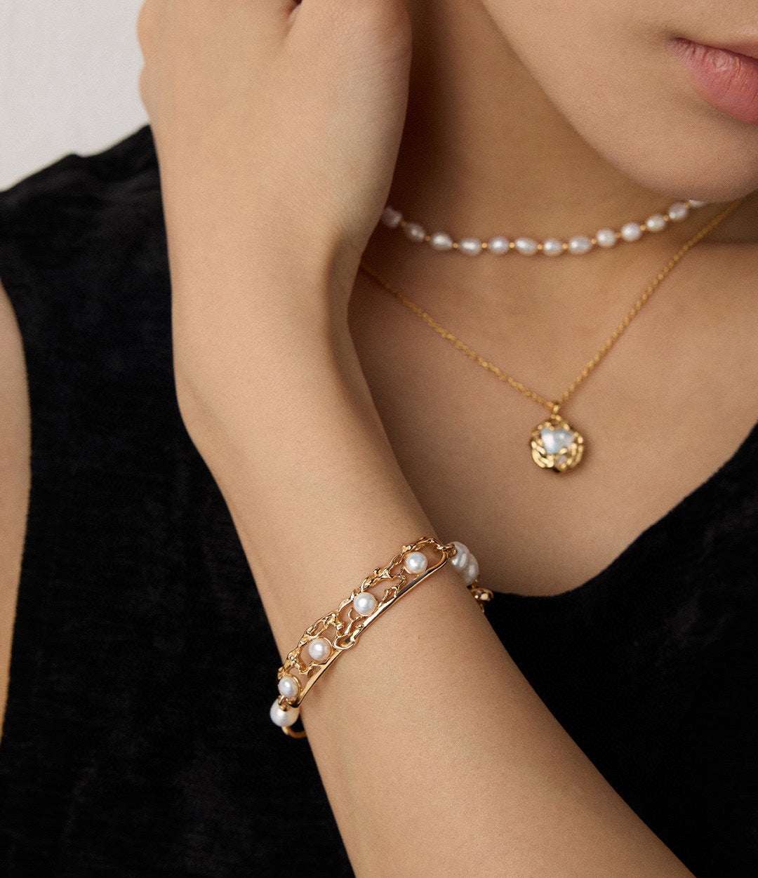 Patina Pearl Locket Bracelet |Eudorra Jewelry.