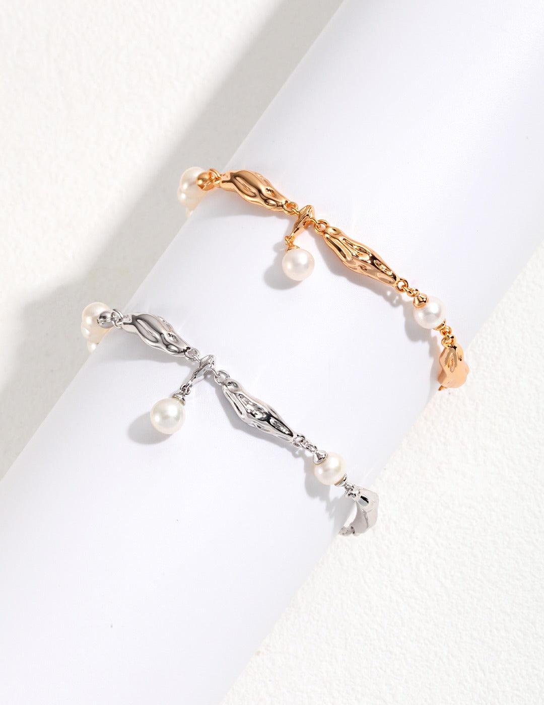 Pearl Radiance Solo Bracelet |Eudorra Jewelry.