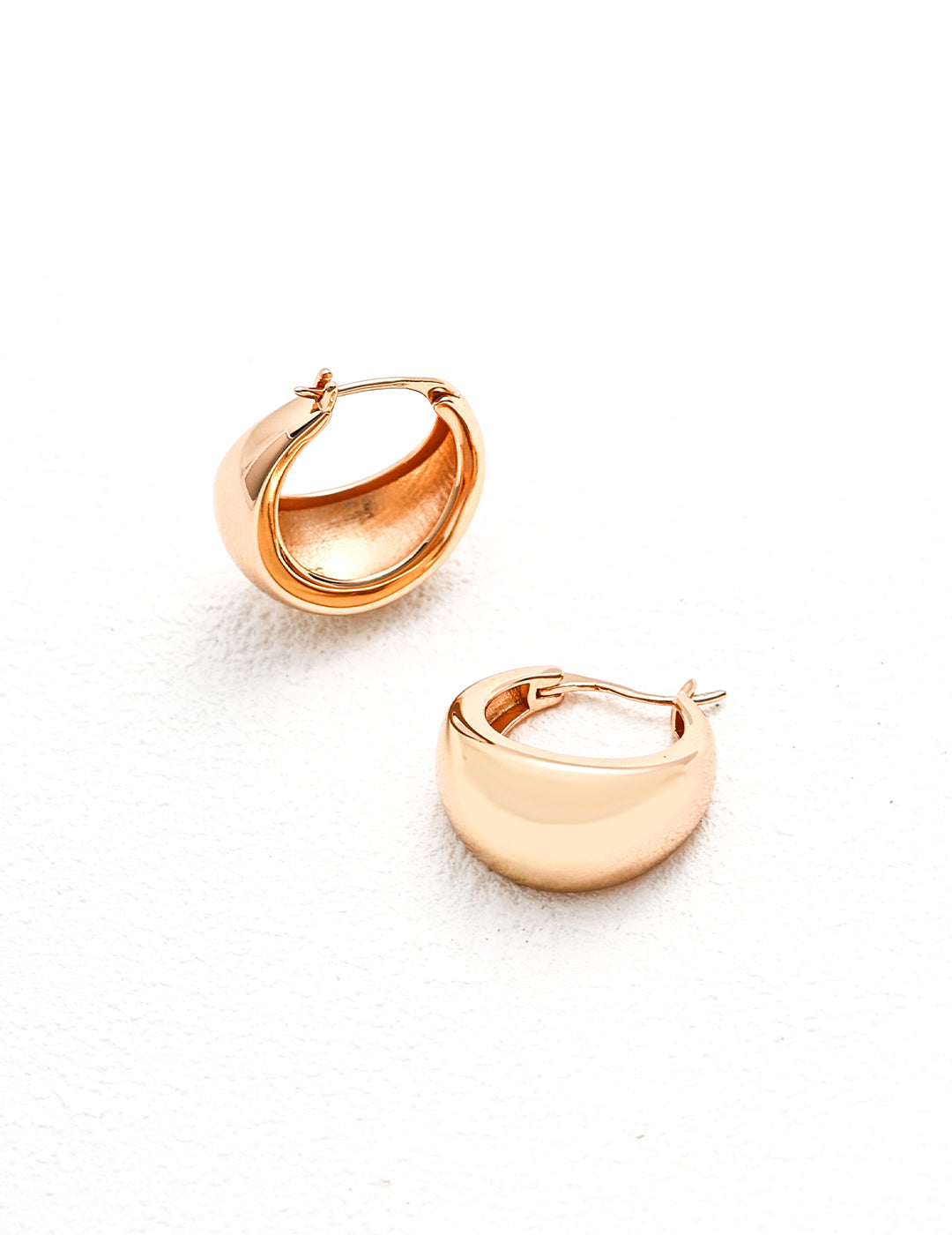 Naked Resonance Earrings ｜Eudorra Jewelry.