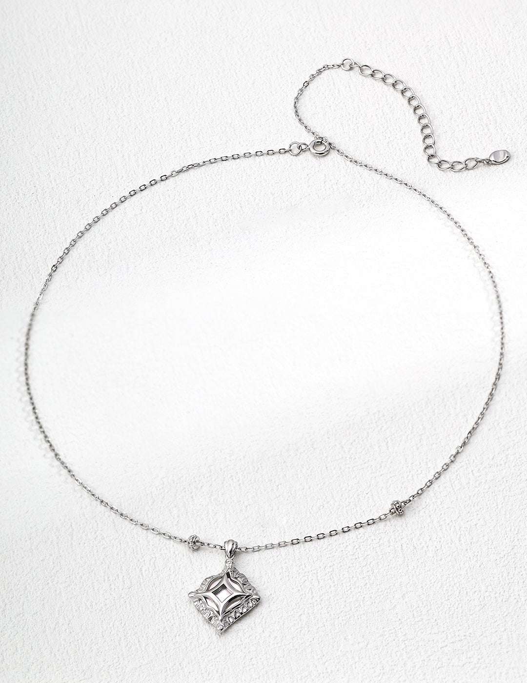 Thalassa Chronicle Pendant Necklace ｜Eudorra Jewelry.